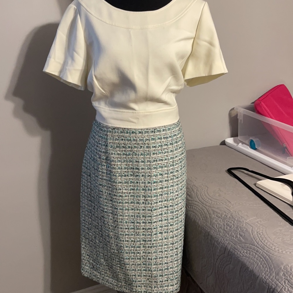 Women’s dress